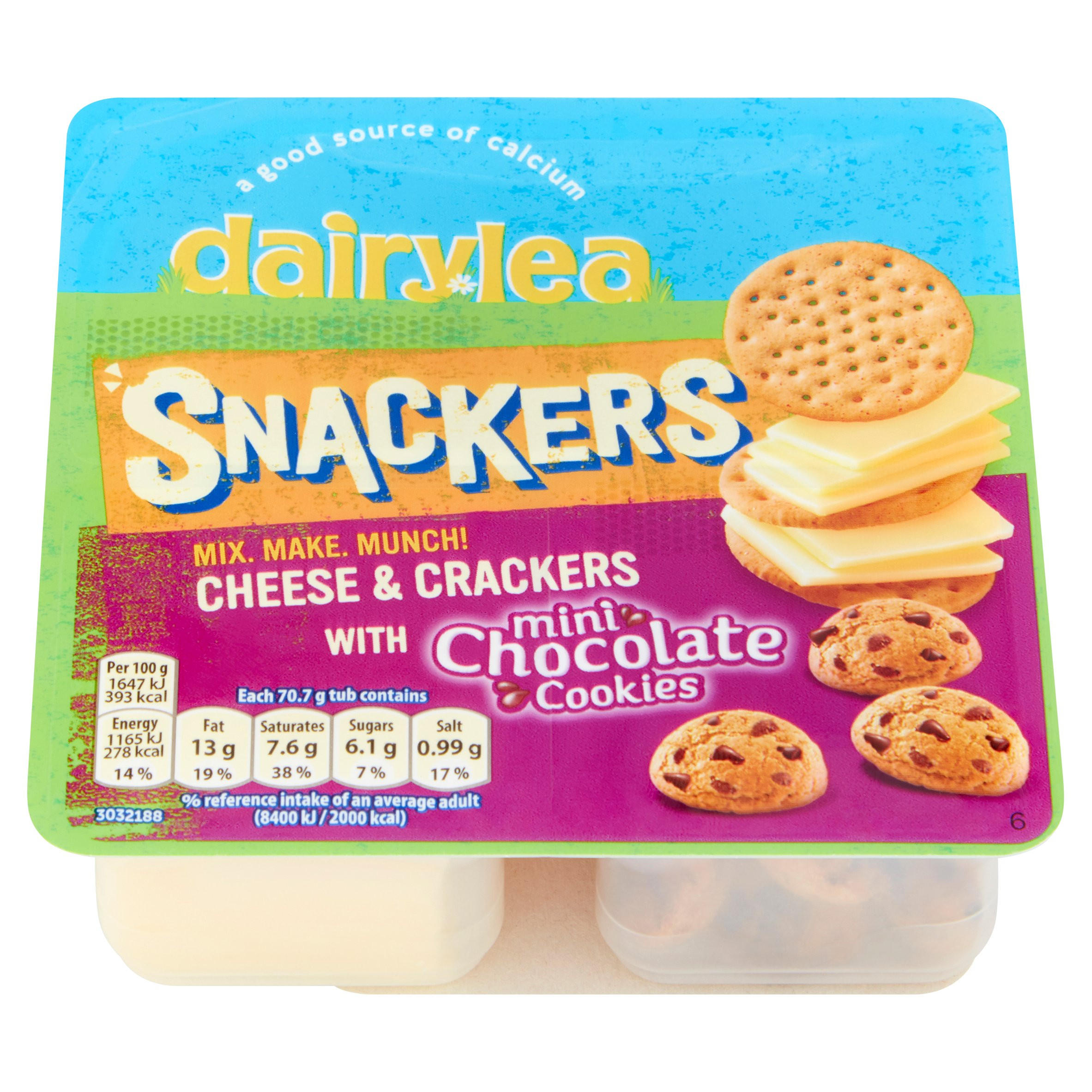 Dairylea Snackers Cheese & Crackers with Mini Chocolate Cookies 70.7g