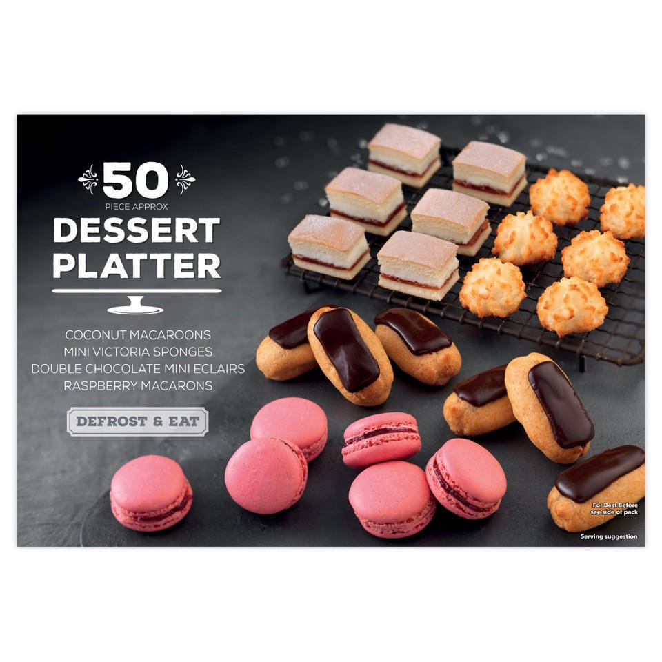 Iceland 50 Piece Approx Dessert Platter 682g Halloween and Bonfire