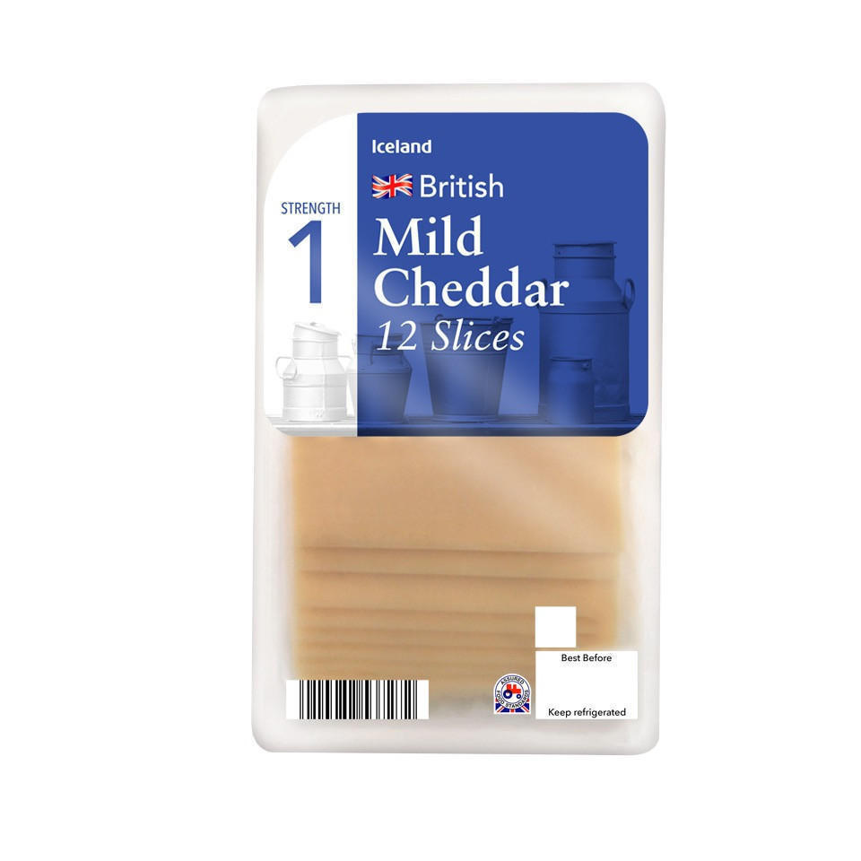 Iceland British 12 Mild Cheddar Cheese Slices 300g Grated & Sliced