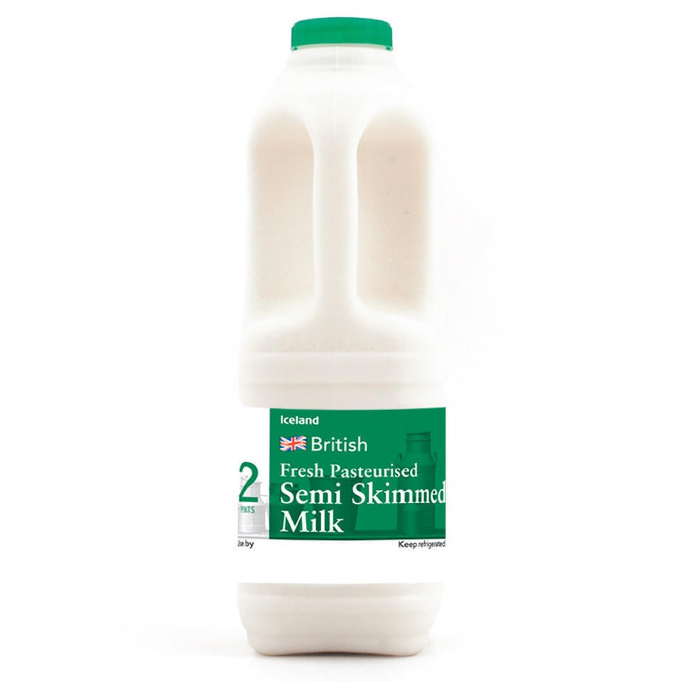 Iceland British Fresh Pasteurised Semi Skimmed Milk 2 Pints | Milk ...