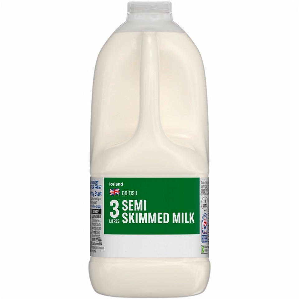 Iceland British Semi-Skimmed Milk 3 Litres | Milk | Iceland Foods