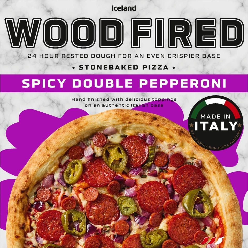 Iceland Spicy Double Pepperoni Stonebaked Pizza 379g Woodfired Pizza